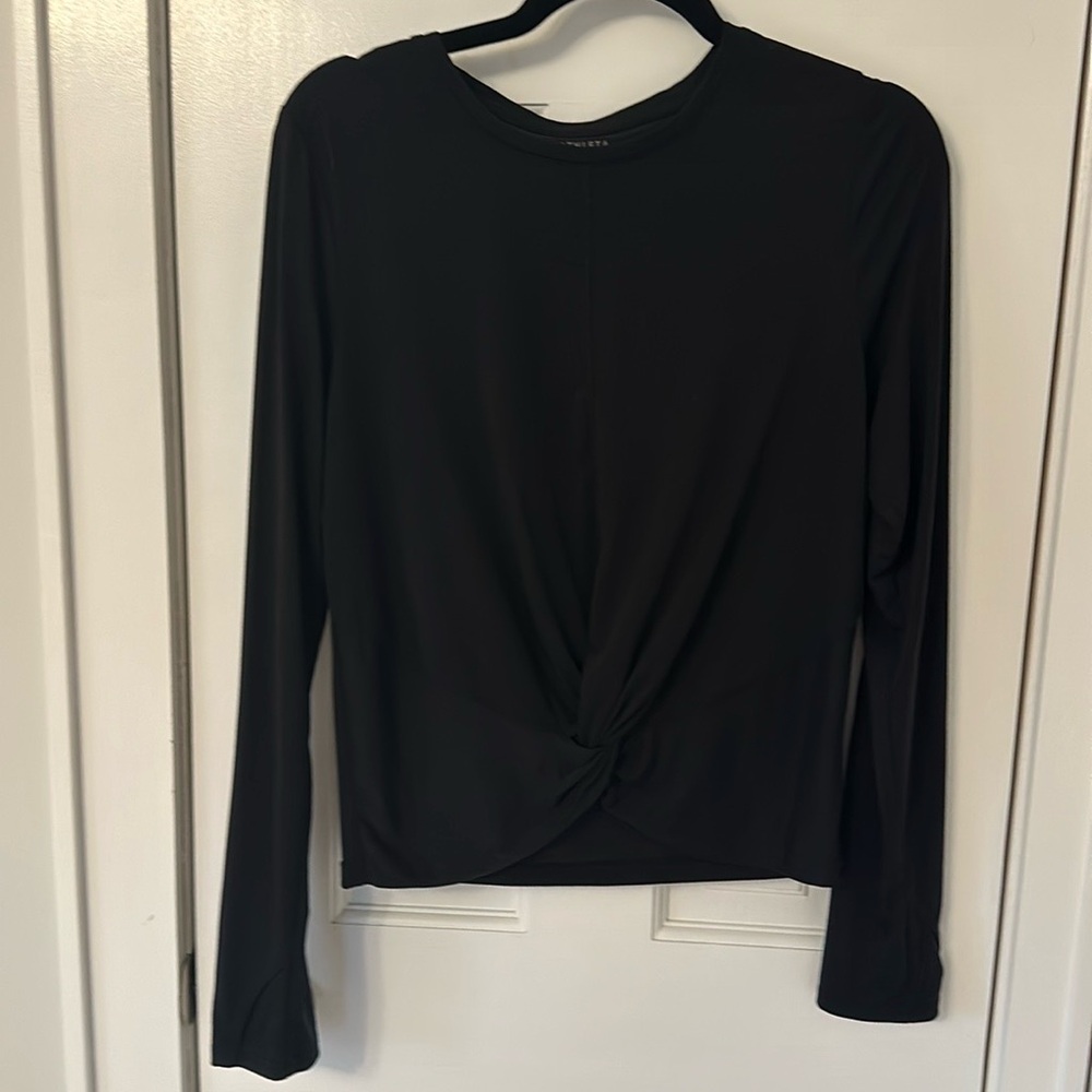 Athleta black long sleeve shirt